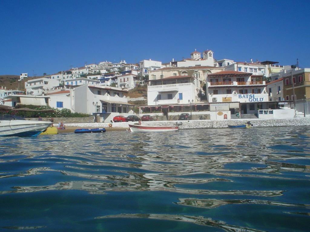 Bella Vista Aparthotel Batsi  Exterior photo